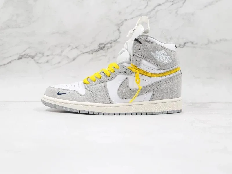 Air Jordan 1 High Smoke Grey
