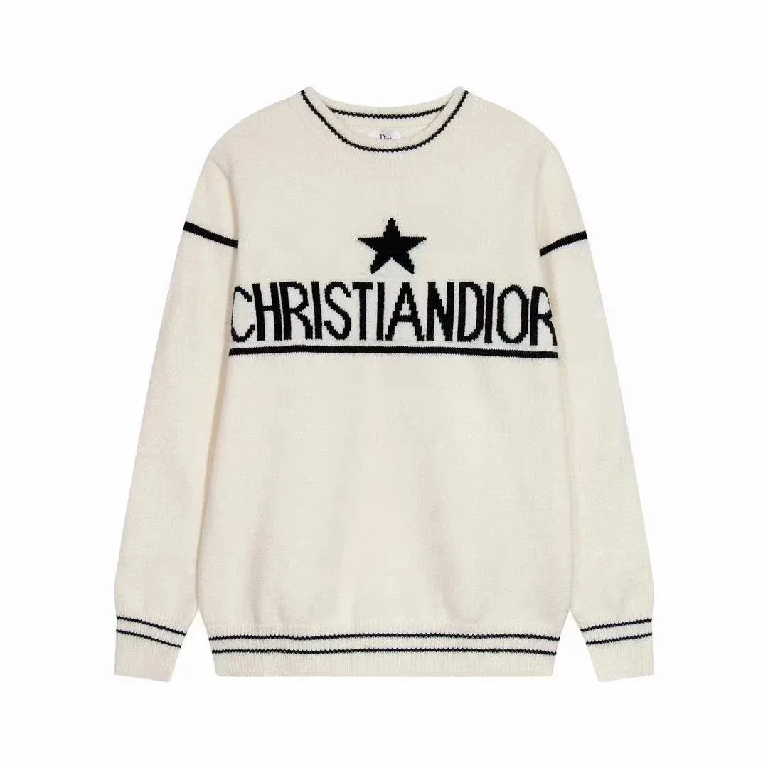 Long-Sleeve Tee — Photo 11