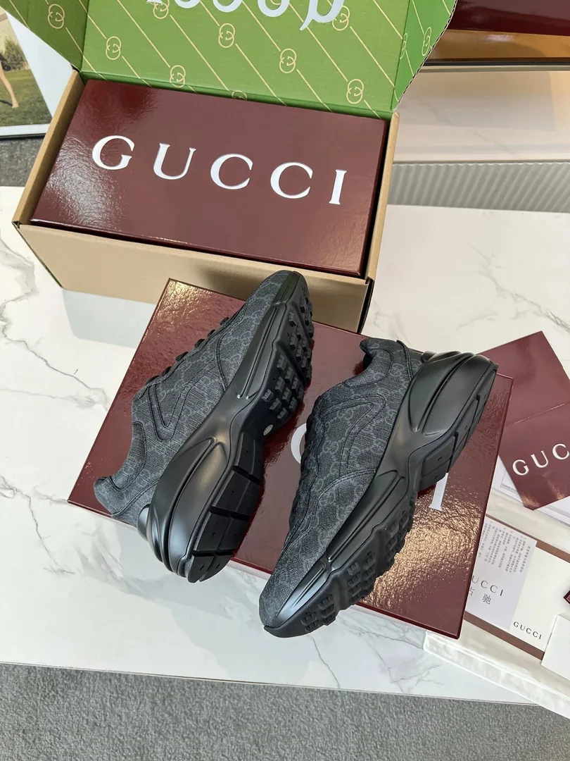 Gucci Rhyton Sneakers — photo 3