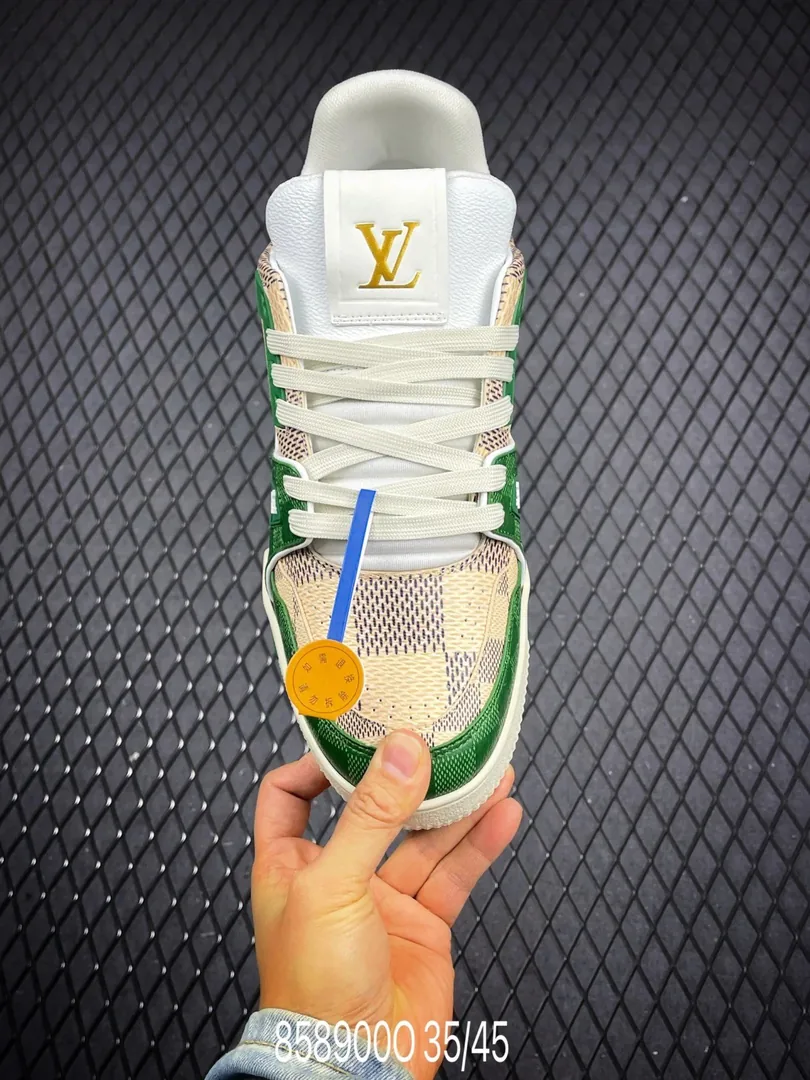 Louis Vuitton LV Trainer Low-Top Sneakers — photo 8