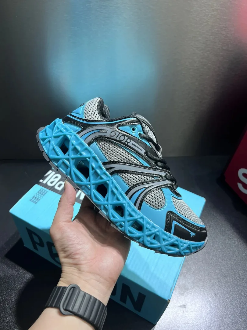 Dior B35 Capsule Cutout Mesh Sneakers — photo 11