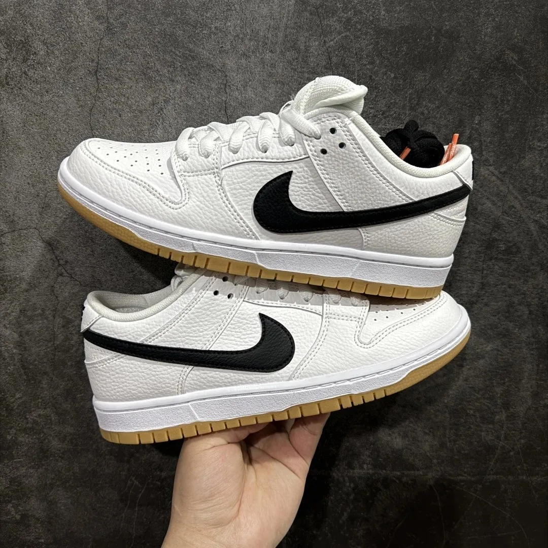 Nike Dunk Low Fog Gum-Sole Pro Sneakers — Photo 2