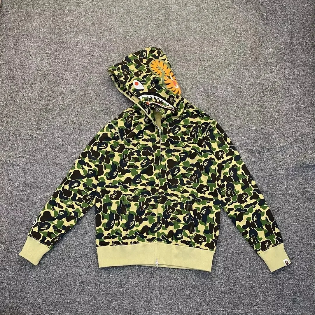 Pullover Hoodie — Photo 8
