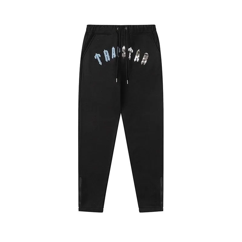 Trapstar Gradient Letter Embroidered Hoodie Set — photo 11