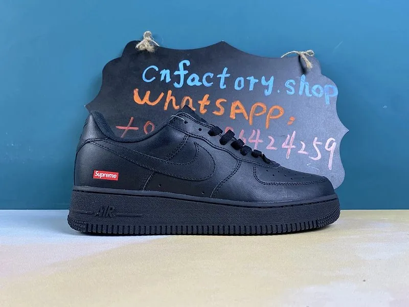 Nike Air Force 1 Supreme