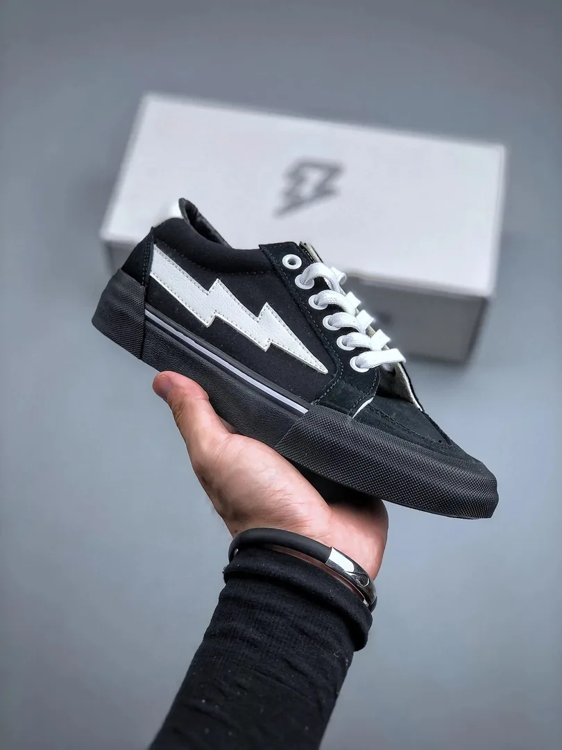 Revenge X Storm Collaboration Low-Top Sneakers