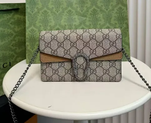 Gucci Dionysus GG Supreme Wallet on Chain