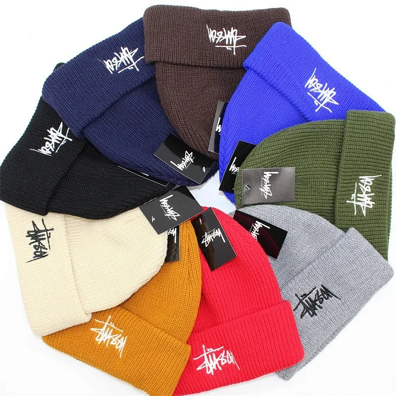 Stussy Script Logo Knit Beanie Collection