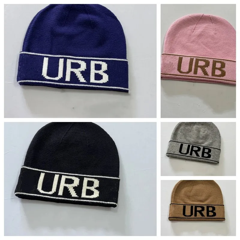Burberry Logo Jacquard Knit Beanie