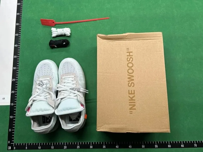 Off-White Sneakers
