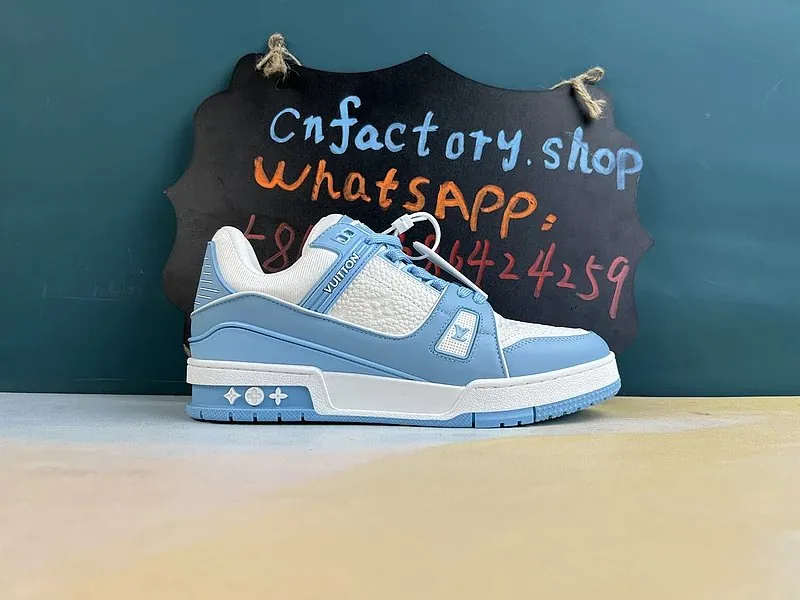 Off-White Sneakers