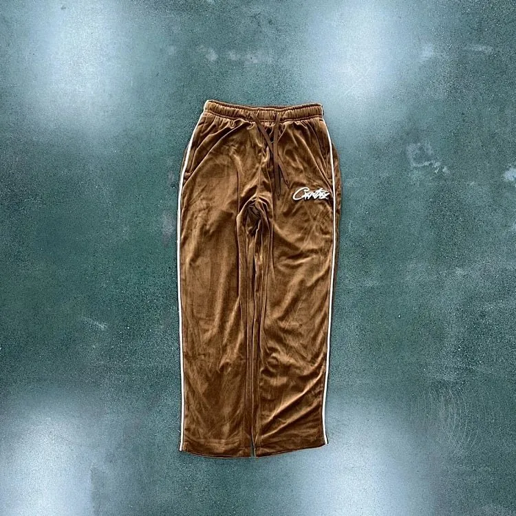 Corteiz Velour Sweatpants Brown