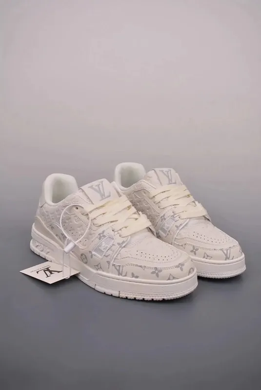 Louis Vuitton LV Trainer Sneakers