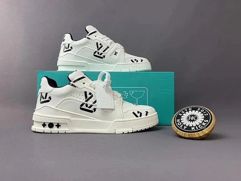 Louis Vuitton LV Trainer Sneakers