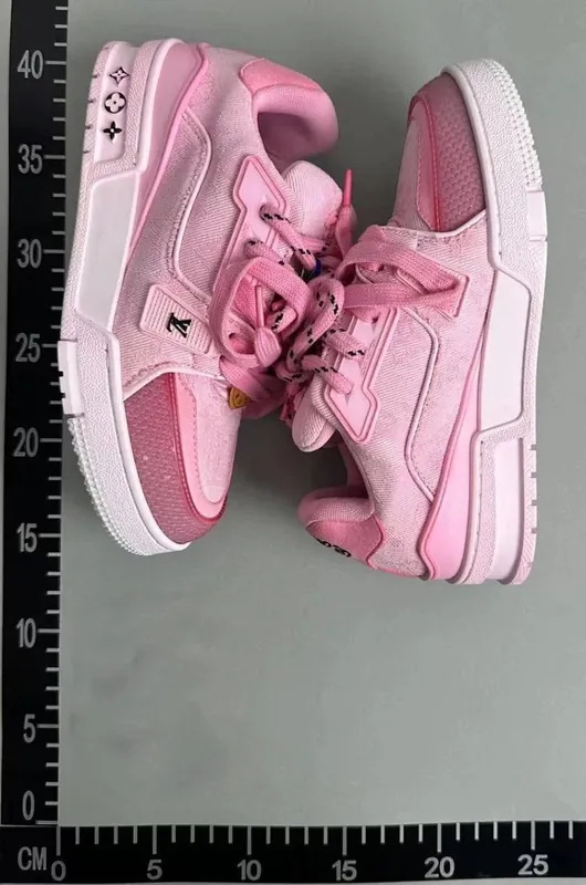 Louis Vuitton LV Trainer Sneakers
