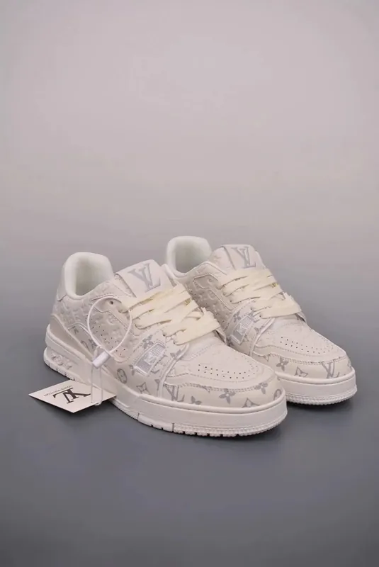 Louis Vuitton LV Trainer Sneakers