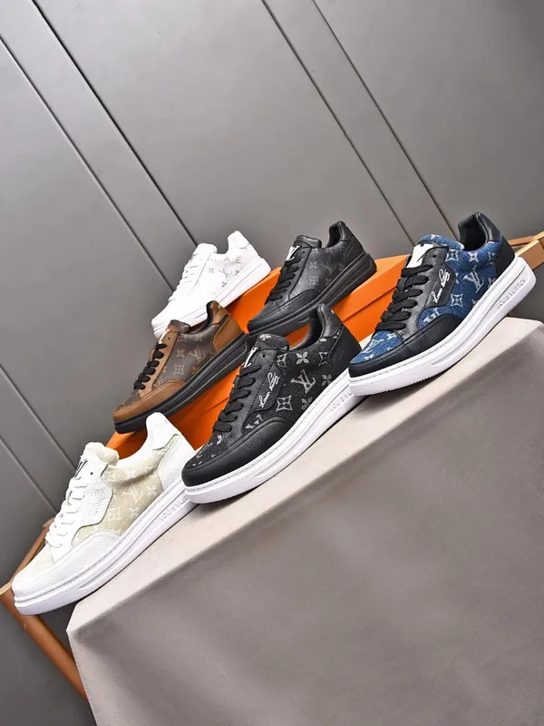 Louis Vuitton Sneakers