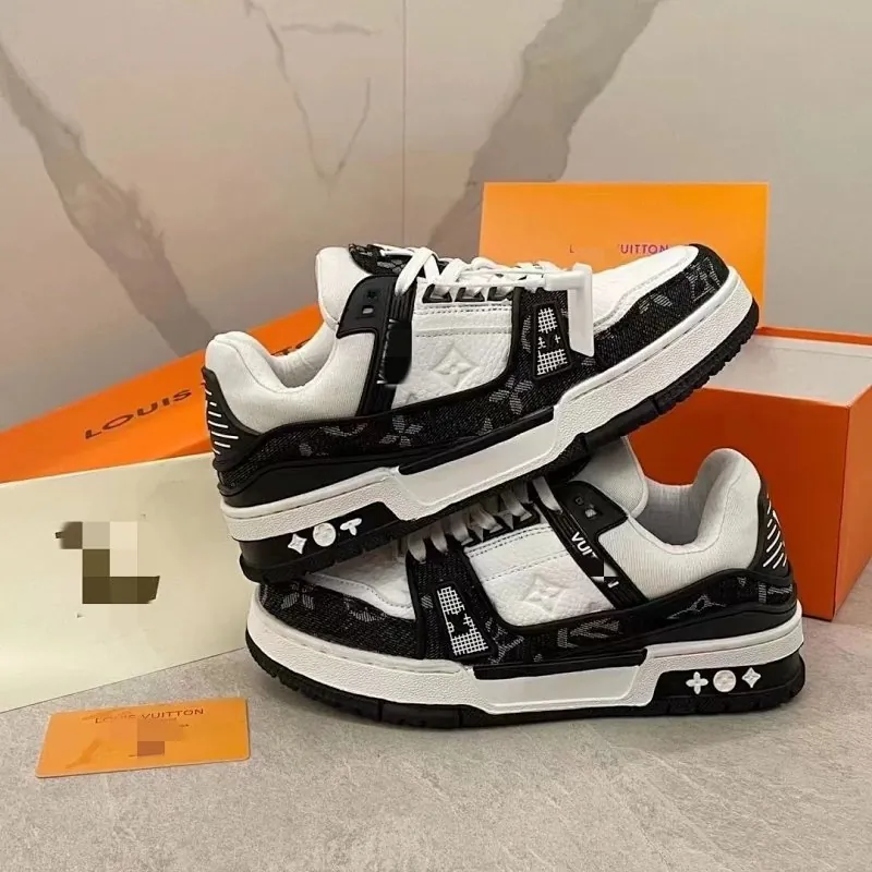 Louis Vuitton LV Trainer Sneakers