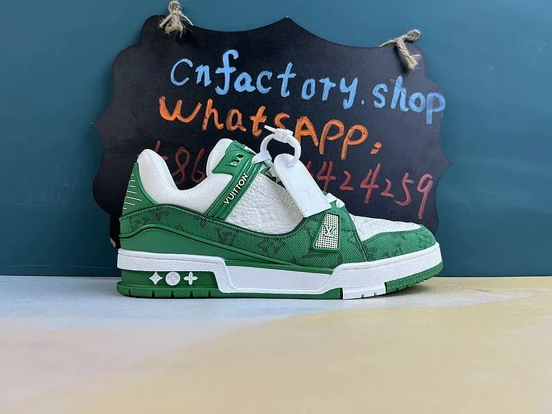 Louis Vuitton LV Trainer Sneakers
