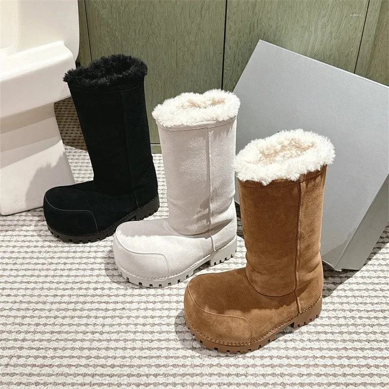 UGG Sneakers