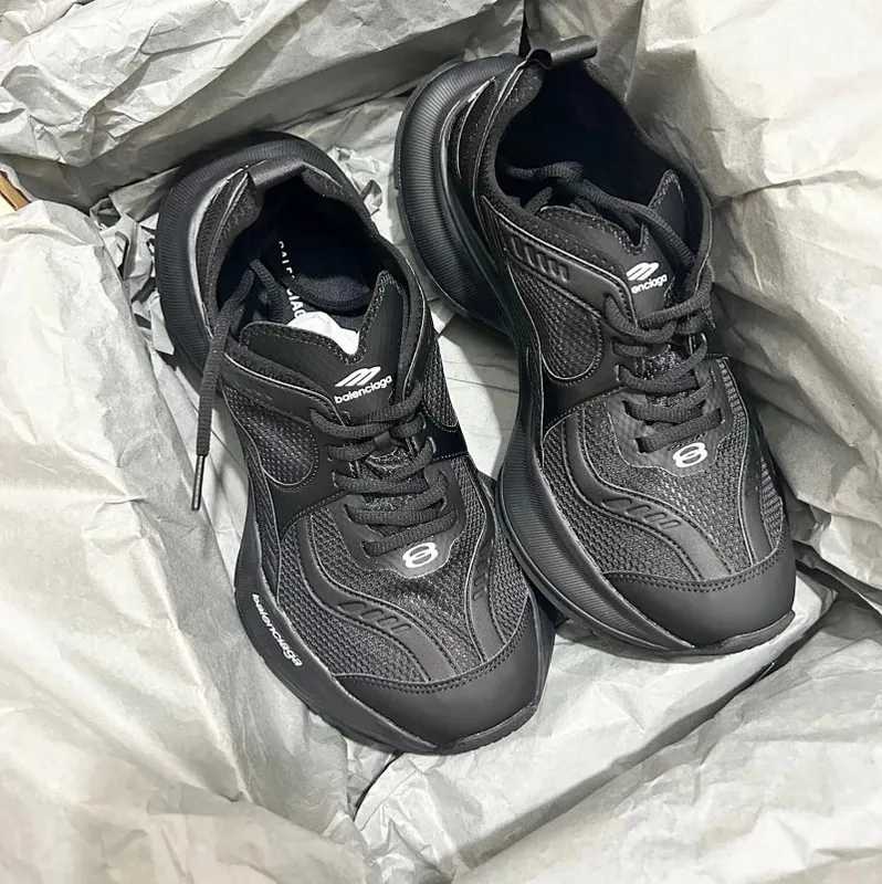 Balenciaga Sneakers
