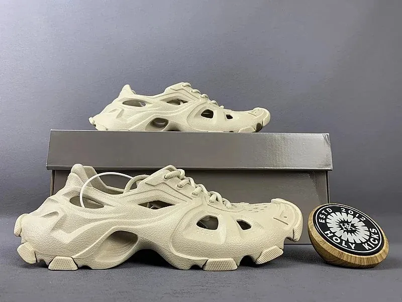 Balenciaga Sneakers