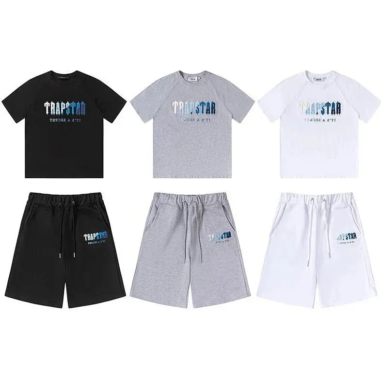 Trapstar Logo T-Shirt Shorts Set Collection