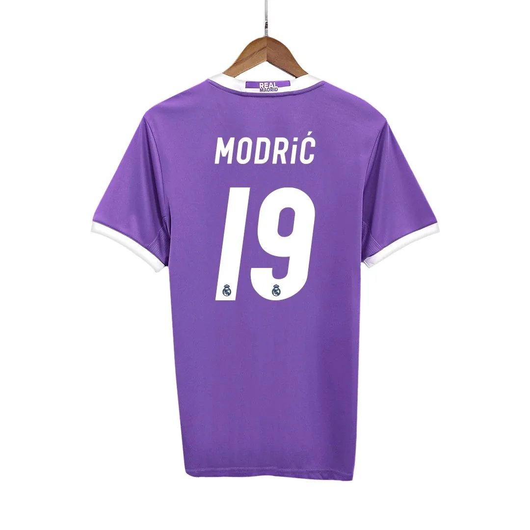 Real Madrid 2016/17 Away Jersey – Modric #19