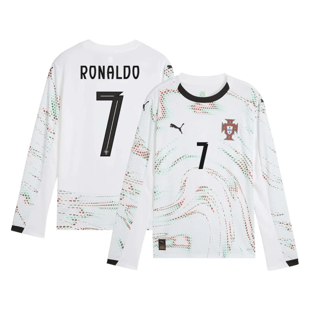 Portugal 2025 Away Jersey – Ronaldo #7 (Long Sleeve)